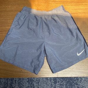 Nike Mens running shorts size medium blue